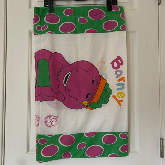 VTG 90s Barney pillowcase and twin fitted sheet - Picture 5 of 6